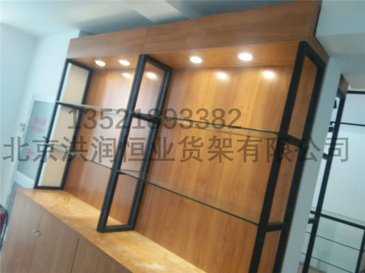 木質(zhì)展柜